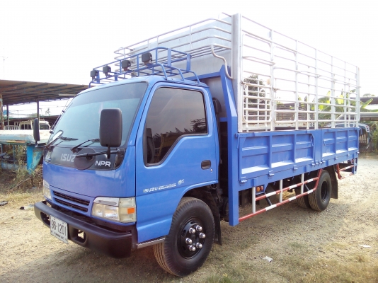 6 ล้อกลาง  ISUZU ( Euro.2 ) NPR 130 แรงม้า *5.00 ม.*  รถสวยเดิม+สวยจริง  * รถห้างแท้ * เอกสารพร้อมโอน