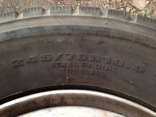 ขายยางเรเดียล พร้อมกะทะ 19.5 มือ2 ญี่ปุ่น ขายยางเรเดียล พร้อมกะทะ 19.5 มือ2 ญี่ปุ่น