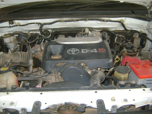 TOYOTA  HILUX  D4D  320,000  บาท