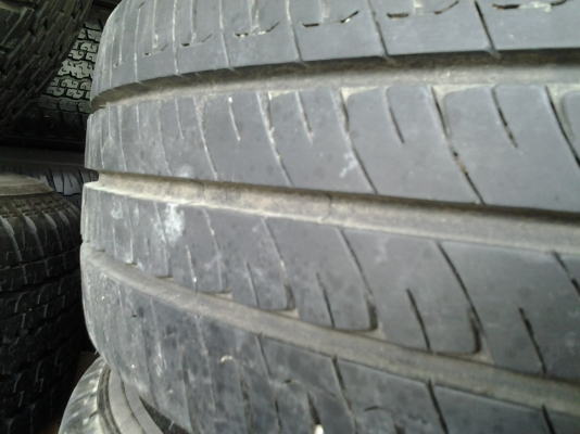 ยาง215/65/16 ปี 12 ยาง215/65/16 ปี 12