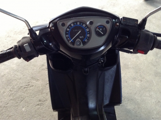 ขาย!!! นูโวMX ปี49 รถเครื่องดีคับ ทะเบียนครบ ภาษีไม่หมด