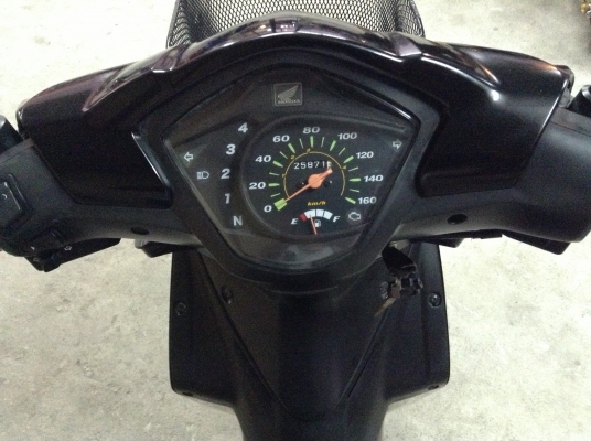 ขาย!!!ฮอนด้าเวฟ110ไอ ปี53 รถเครื่องดีคับ ทะเบียนครบ ภาษีไม่หมด