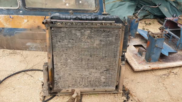 ขายด่วน ออยหม้อน้ำKOMATSU PC120-3