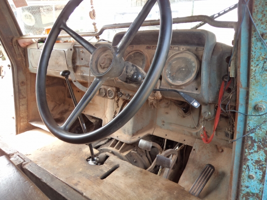 ขายถูกๆคับ255000บาทรถเทเลอร์10ล้อหัวยาว ใช้งานได้เลยคับ เอกสารครบ