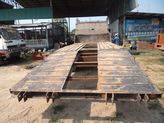 ขายถูกๆคับ255000บาทรถเทเลอร์10ล้อหัวยาว ใช้งานได้เลยคับ เอกสารครบ