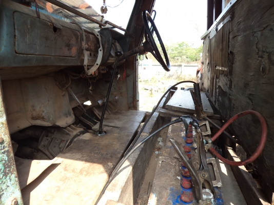 ขายถูกๆคับ255000บาทรถเทเลอร์10ล้อหัวยาว ใช้งานได้เลยคับ เอกสารครบ