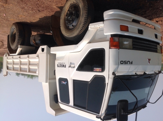 ขายหกล้อดั๊ม Fuso