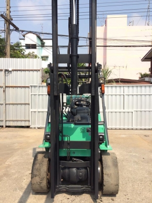 ขายถูก!!Mitsubishi Grendia 3 ตัน 3เมตร ติดแก๊ซ เสาฟรูฟรี(เสาเข้าตู้) สไลด์ชิป(เลื่อนงาซ้ายขวาได้) 320,000 ติดต่อ 086-8510722 , 094-4267888จะเด็ด