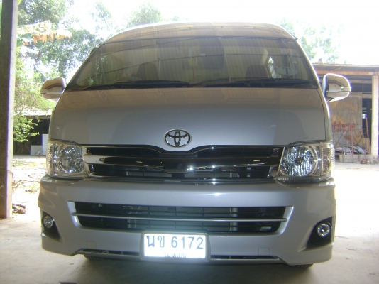 TOYOTA  COMMUTER  D4D  2.5   1,050,000 บาท