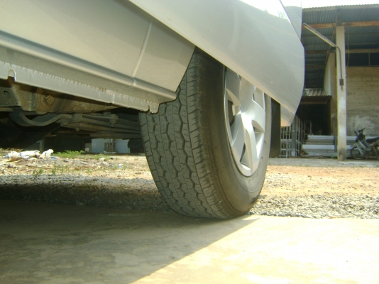 TOYOTA  COMMUTER  D4D  2.5   1,050,000 บาท