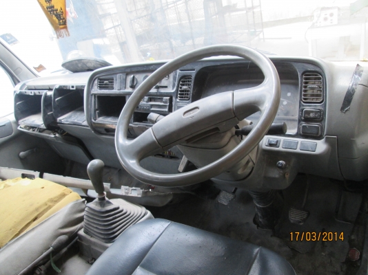 มิตซู.แคนเตอร์.เครื่อง4D34.ปี42.เครนทานาโด้.303ท้องV..กะบะยาว4.50เมตร.ราคา460.000บ