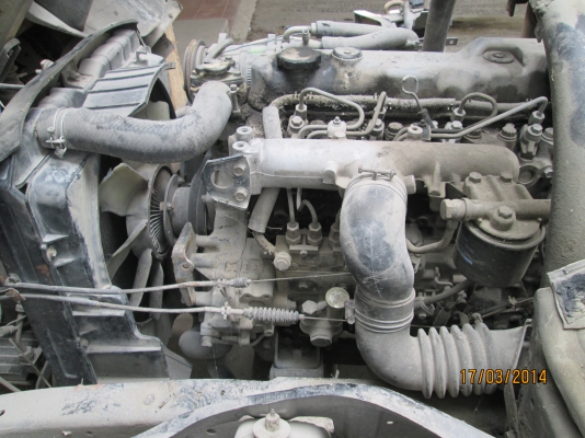 มิตซู.แคนเตอร์.เครื่อง4D34.ปี42.เครนทานาโด้.303ท้องV..กะบะยาว4.50เมตร.ราคา460.000บ