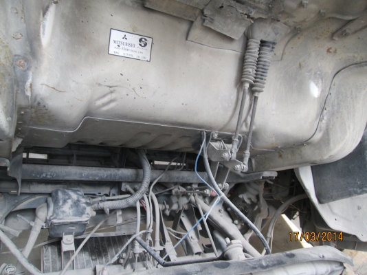 มิตซู.แคนเตอร์.เครื่อง4D34.ปี42.เครนทานาโด้.303ท้องV..กะบะยาว4.50เมตร.ราคา460.000บ