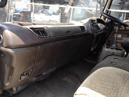 ขาย10ล้อพื้นเรียบแท้ๆด่วน