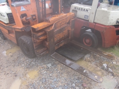 ขาย-รถยก โฟล์คลิฟท์ มือสองนำเข้าญี่ปุ่น TOYOTA 4FGL 10 ขนาด 1 ตัน รุ่นงาสไลด์ได้ พร้อมใช้งาน