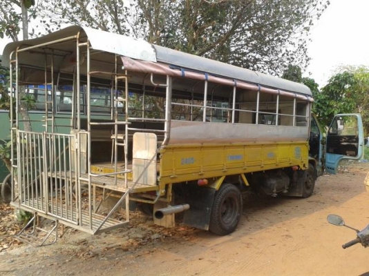 ขายหกล้อ Isuzu NKR58L เครื่อง 4be1 เครื่อง 110 แรงฝาดำ เกียร์ใหญ่ ยาง 7.50 ทะเบียนพร้อม