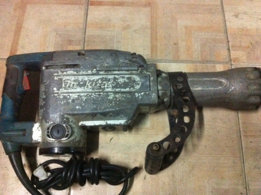 แย็ก Makita รุ่น HM1305