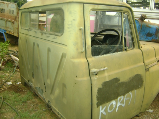 ขาย  หัวยาว  TOYOTA    30,000  บาท