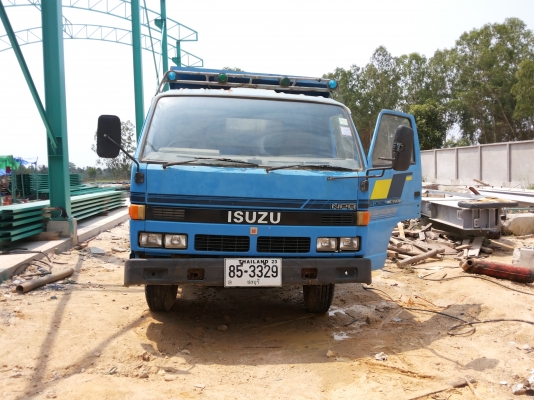 ขายรถ 6 ล้อดั๊ม