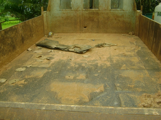 กระบะดัมท์  อุปกรณ์ครบ    70,000 บาท