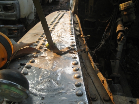 กระบะดัมท์  อุปกรณ์ครบ    70,000 บาท