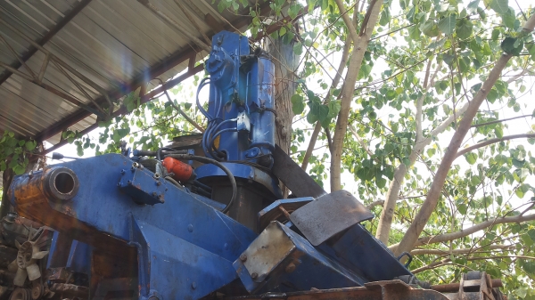 ขายเครน TADANA 2.5 3ปอก2 สภาพใช้งาน สภาพดี ปั๊มดี สีสันดี