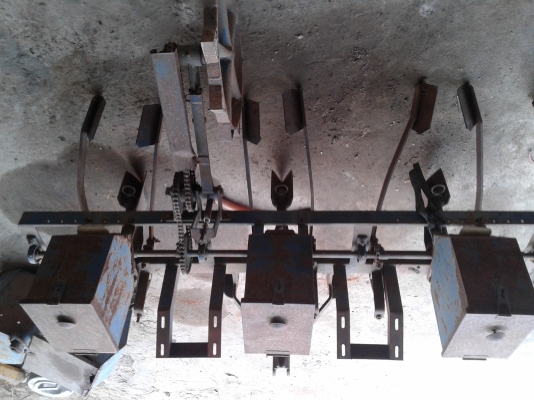 ขายรถไถ24แรง L1-24 คูโบต้า พร้อมผาน5 และตัวหยอดข้าวโพด