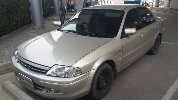 ขายด่วน Ford Laser 1.6 A/T ปี2001 ราคาถูกมากกกก!!!