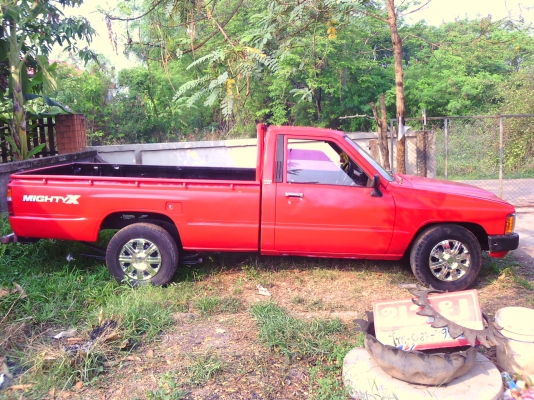 ขาย TOYOTA กะบะตอนเดียว เครื่องดีเชล 5เกียร เครื่องแน่น แน่น ช่วงล่างดี 53000 ขาย TOYOTA กะบะตอนเดียว เครื่องดีเชล 5เกียร เครื่องแน่น แน่น ช่วงล่างดี 53000