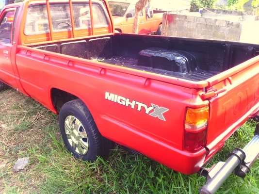 ขาย TOYOTA กะบะตอนเดียว เครื่องดีเชล 5เกียร เครื่องแน่น แน่น ช่วงล่างดี 53000 ขาย TOYOTA กะบะตอนเดียว เครื่องดีเชล 5เกียร เครื่องแน่น แน่น ช่วงล่างดี 53000