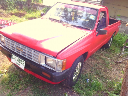 ขาย TOYOTA กะบะตอนเดียว เครื่องดีเชล 5เกียร เครื่องแน่น แน่น ช่วงล่างดี ราคา 53000 สด ขาย TOYOTA กะบะตอนเดียว เครื่องดีเชล 5เกียร เครื่องแน่น แน่น ช่วงล่างดี ราคา 53000 สด