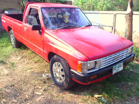 ขาย TOYOTA กะบะตอนเดียว เครื่องดีเชล 5เกียร เครื่องแน่น แน่น ช่วงล่างดี ราคา 53000 สด