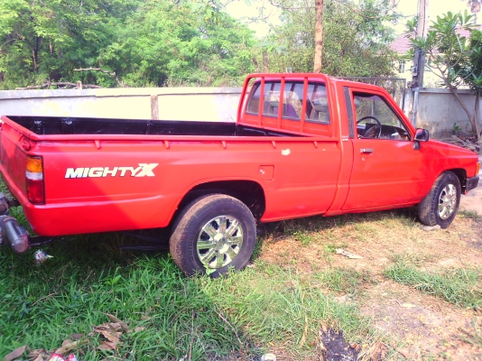 ขาย TOYOTA กะบะตอนเดียว เครื่องดีเชล 5เกียร เครื่องแน่น แน่น ช่วงล่างดี ราคา 53000 สด ขาย TOYOTA กะบะตอนเดียว เครื่องดีเชล 5เกียร เครื่องแน่น แน่น ช่วงล่างดี ราคา 53000 สด