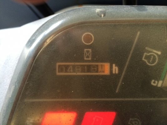 Komatsu PC30-7E สภาพสวย นำเข้าจากญี่ปุ่น ขายถูกครับ