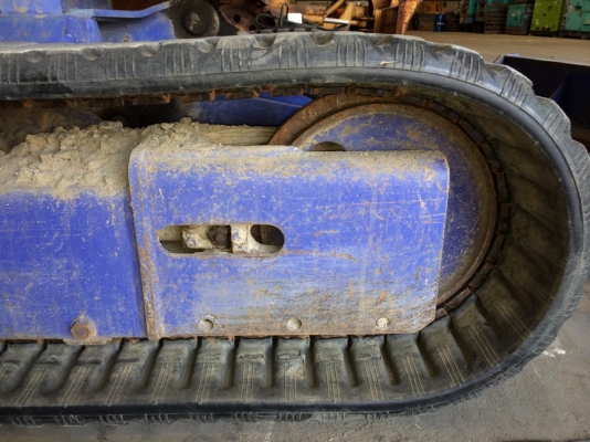 Komatsu PC30-7E สภาพสวย นำเข้าจากญี่ปุ่น ขายถูกครับ