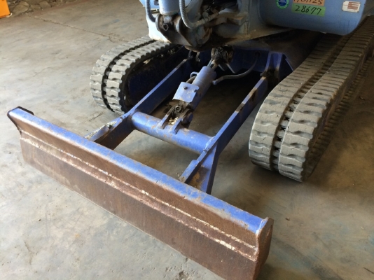 Komatsu PC30-7E สภาพสวย นำเข้าจากญี่ปุ่น ขายถูกครับ