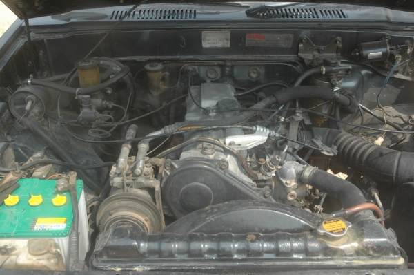 โตโยต้าฮีโร่4ประตูปี32