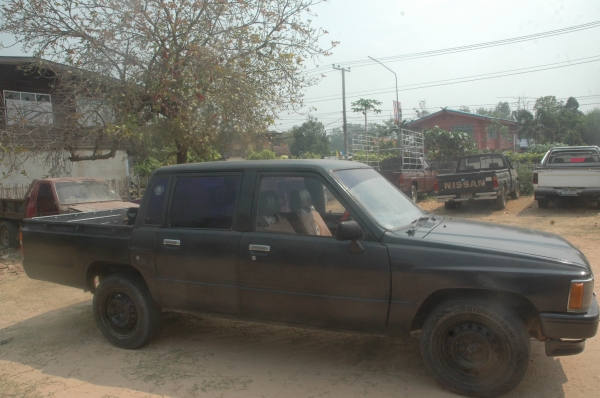 โตโยต้าฮีโร่4ประตูปี32