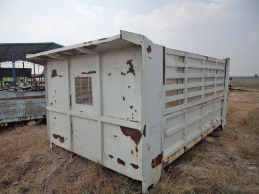 ขายกะบะดั้มคอกเกษรเป็นของรถ6ล้อเดก้า สภาพดี  ราคา58000บาท