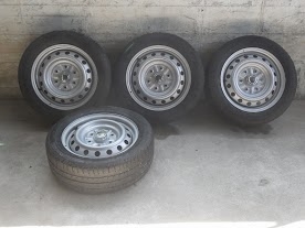 ล้อกะทะ 16นิ้ว 6รู ยาง205 55 16 สวยๆ 4 ล้อ ราคา 3900 บาท