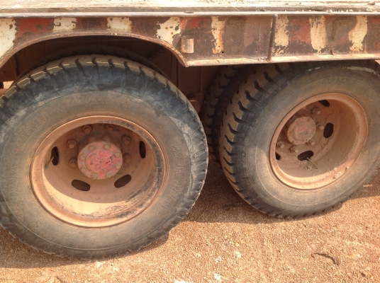 ขาย10ล้อท้ายลากเครื่องEH700 เฟื่องท้ายไอ้หลงเอกสารไม่มี