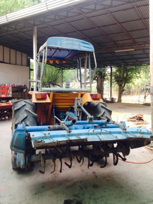 ขายรถไถคูโบต้า L2802DT มือสองสภาพดีเดิมๆราคาถูก