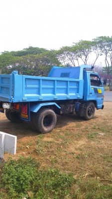 รถหกล้อดั้ม ISUZU NKR รถปี 33 ลดราคาพิเศษเหลือเพียง 265,000 บาท. คุณลูกค้า จาก เชียงใหม่มัดจำแล้ว.
