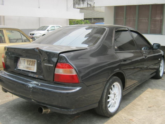 ขายฮอนด้า แอคคอร์ด ไฟท้ายก้อนเดียวปี94 แก๊สLPG/น้ำมัน58000