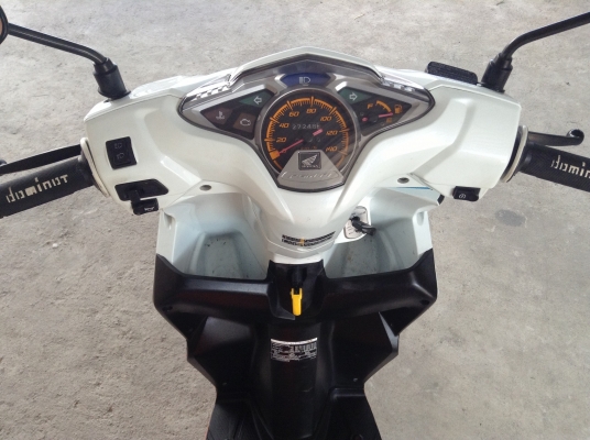 ขาย!!! ฮอนด้าคลิ๊กไอ รุ่นท๊อปล้อแม็ก ปี52 รถเครื่องดีคับ ทะเบียนครบ ภาษีไม่หมด