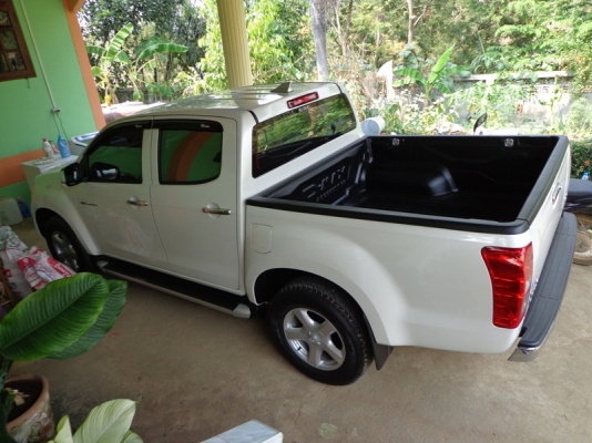 ขายรถบ้านปี13 Isuzu  D-Max Cab-4 Hi-Lander 2.5 VGS Z DVD Prestige A/T  รถ6เดือน วิ่ง8พันโลสวยสุดๆ เดิมทั้งคัน ทุกชิ้น