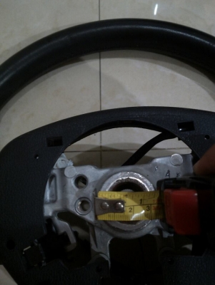 23/7/59ขายพวงมาลัย MOMO พร้อมปุ่มปรับฟังชั่น และ พวงมาลัยลายไม้