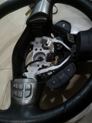 23/7/59ขายพวงมาลัย MOMO พร้อมปุ่มปรับฟังชั่น และ พวงมาลัยลายไม้