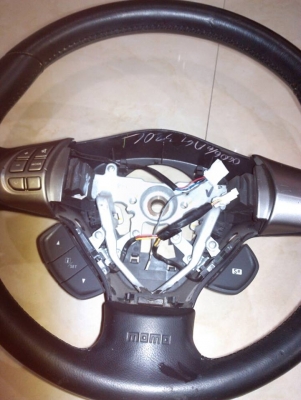 23/7/59ขายพวงมาลัย MOMO พร้อมปุ่มปรับฟังชั่น และ พวงมาลัยลายไม้