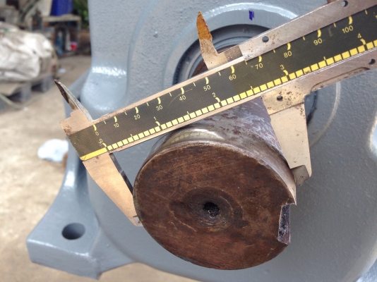 ขายมอเตอร์เกียร์ Mitsubishi 7.5 HP. 380V อัตราทด 1:40 สภาพสวย พร้อมใช้งาน